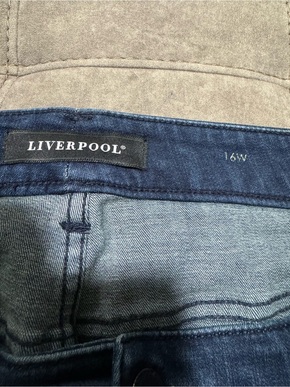 Liverpool The Straight Women's 16W Denim (Clifton Dark) - Picture 13 of 14
